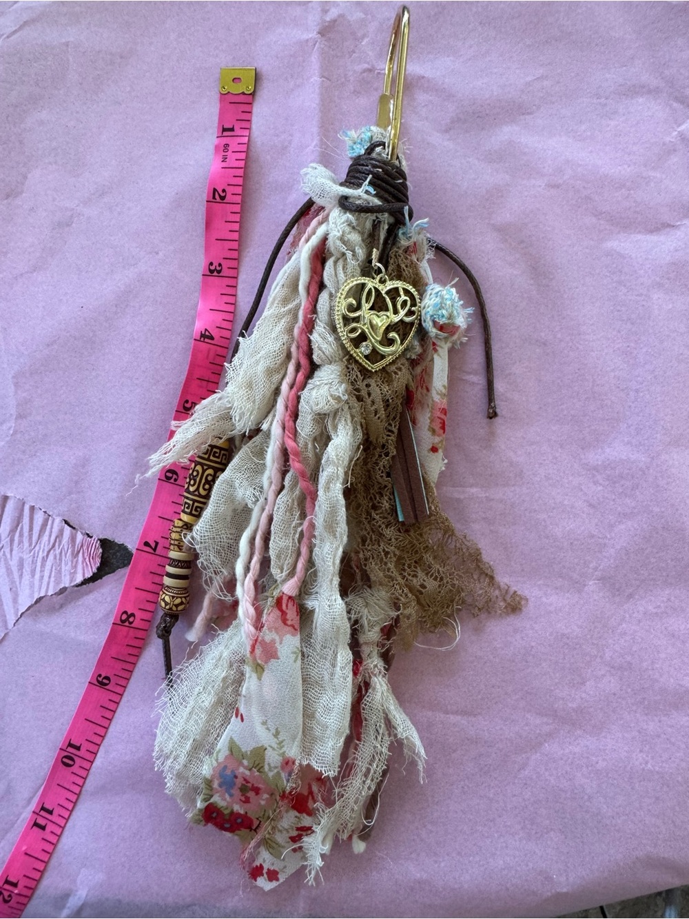Boho Floral Tassel Keychain with Gold Heart Charm - Pink & Cream